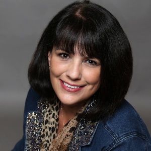 Meet your Posher, Sheri